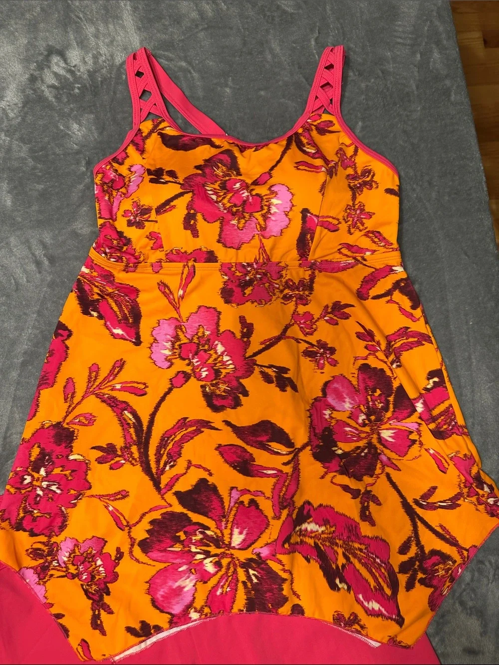 NWOT D & Co BEACH Bright Floral Shark HemTankini w/Pink Swim Shorts Sz 10 - Picture 2 of 16